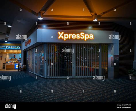 houston airport massage|XPRESSPA